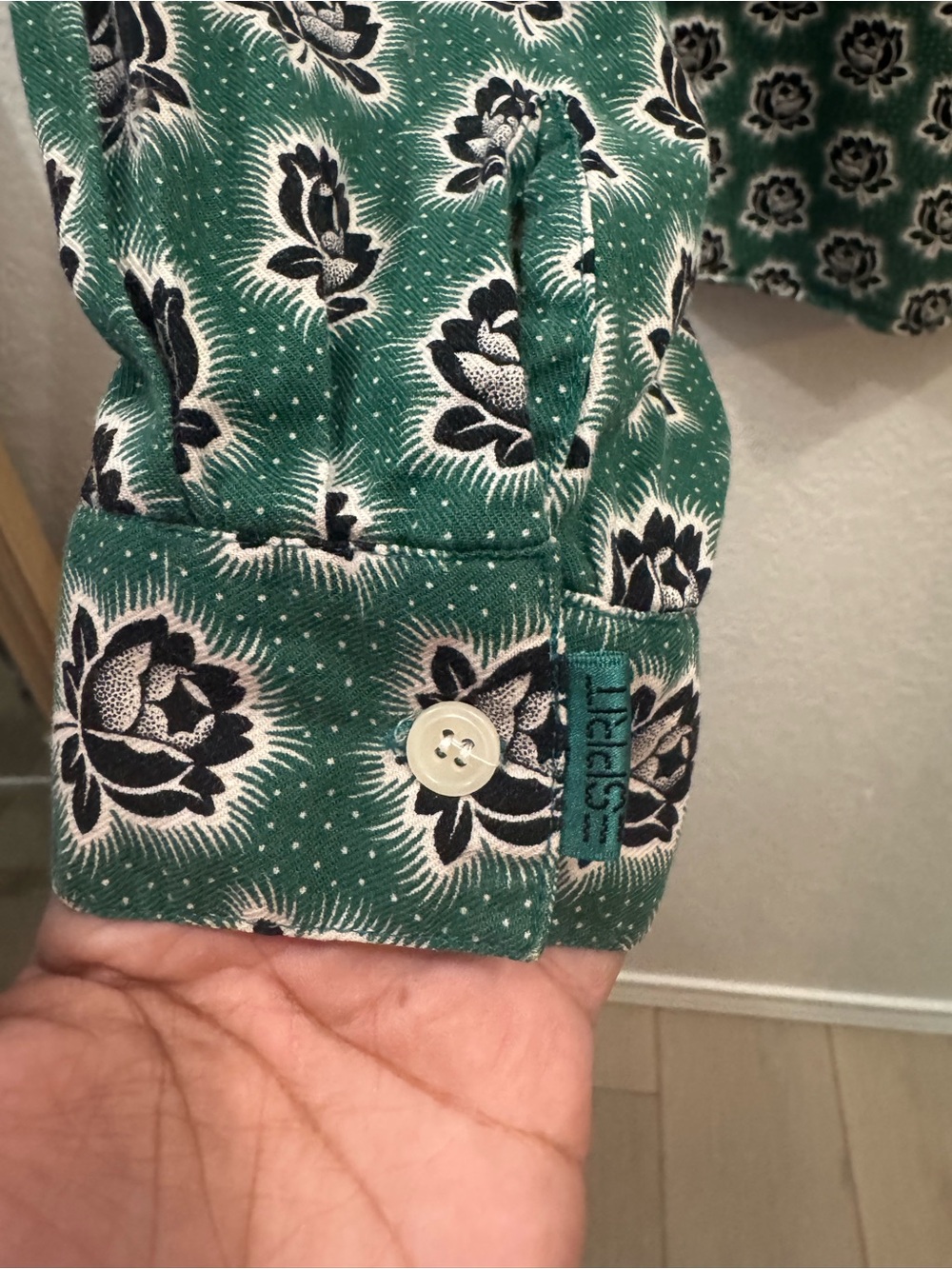Vintage 80s Esprit Sport Green Blue White Floral Cotton Retro Blouse Women’s S - Picture 5 of 8